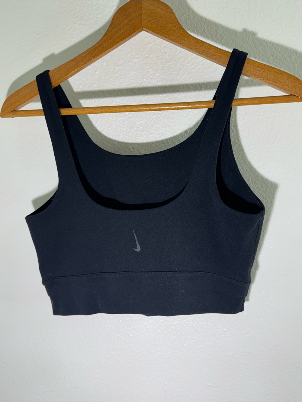 Nike Women’s Black Sports Bra Crop Tank